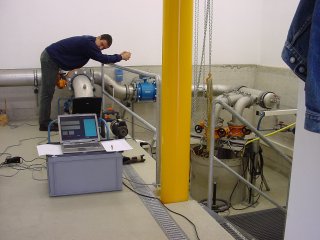 用GGUN FL-24对井水中的浊度进行实时监测